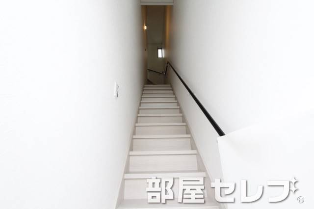 玄関　玄関口。