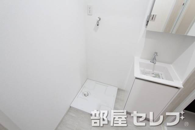 その他　洗濯機置場はこちらへ。