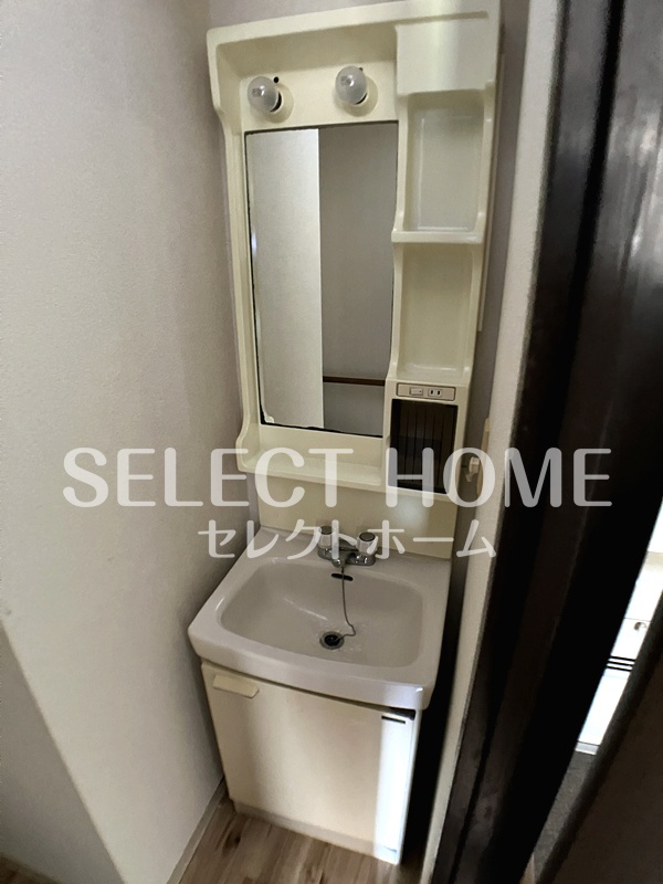 洗面設備　同型タイプ
