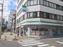 コンビニ　ファミリーマート 東山公園駅前店（コンビニ）まで296m