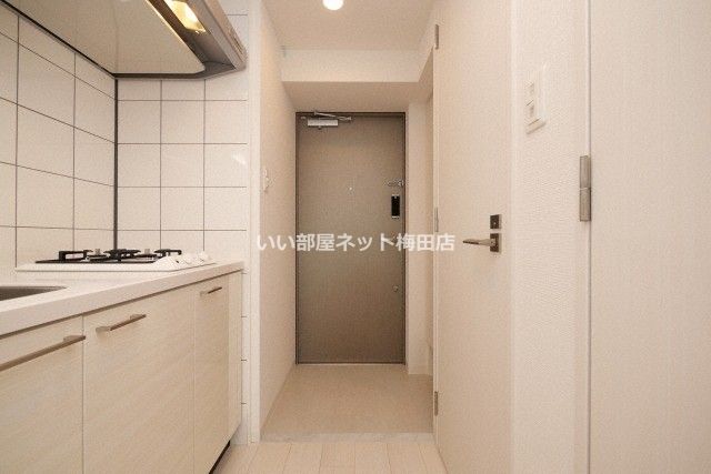エスリードレジデンス大阪福島シティウエストの玄関写真