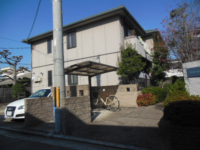 ファミール以和貴の外観写真