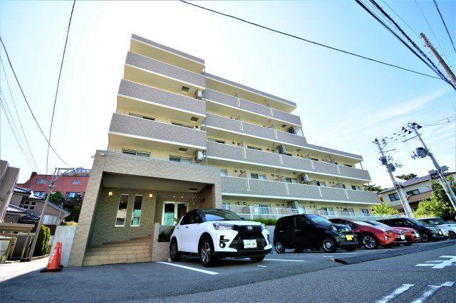 ＪＲ越後線 白山駅 徒歩18分 築8年