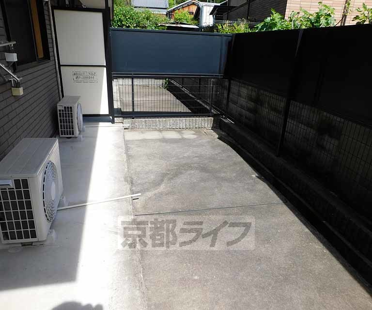 バルコニー　洗濯物たくさん干せます