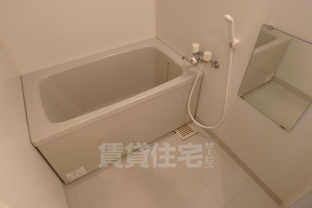 広島電鉄皆実線 比治山下駅 徒歩11分 11階建 築22年の風呂写真