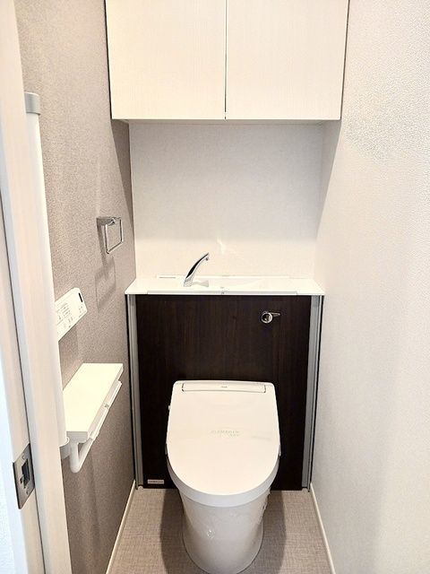 ＪＲ横浜線 橋本駅 徒歩9分 3階建 築1年のトイレ写真
