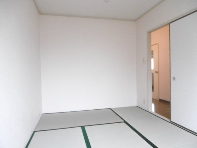 フレグランス畑毛の内装写真