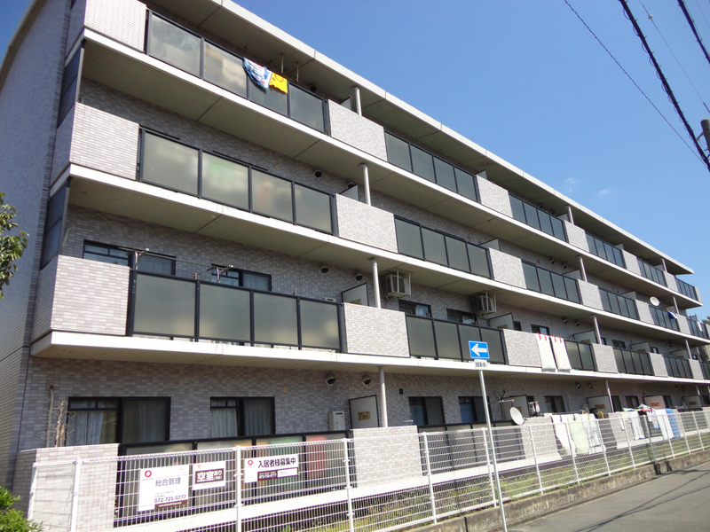 阪急宝塚線 服部天神駅 徒歩19分 築32年