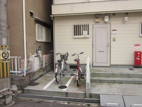 サンコート香里の外観写真