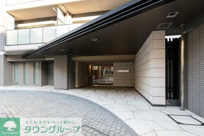 エントランス　エントランス