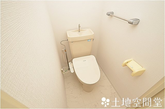ＪＲ鹿児島本線 黒崎駅 徒歩8分 6階建 築36年のトイレ写真