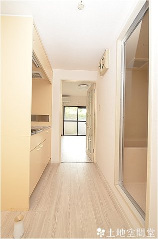 ＪＲ鹿児島本線 黒崎駅 徒歩8分 6階建 築36年の玄関写真