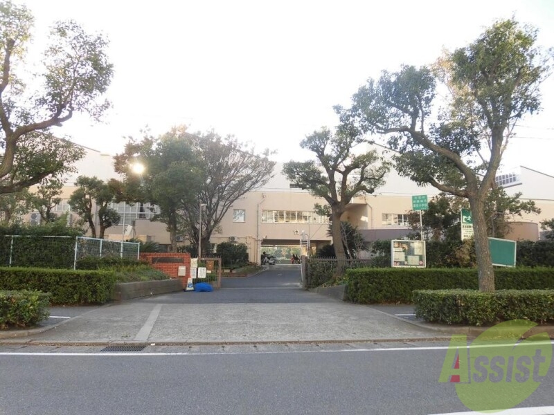 小学校　芦屋市立潮見小学校（小学校）まで167m