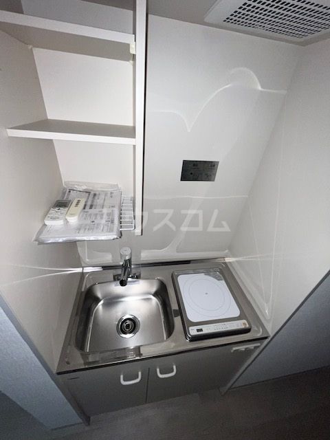 京成押上線 京成曳舟駅 徒歩11分 5階建 築39年のキッチン写真