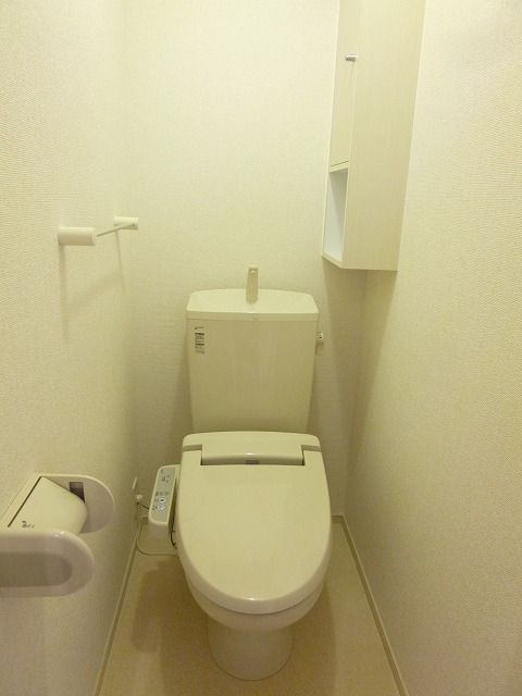 エヴァグリーンIIのトイレ写真