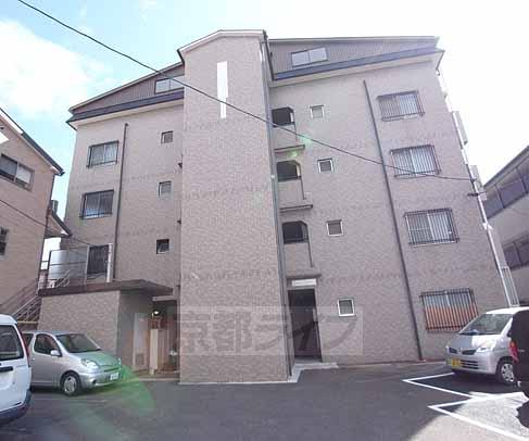 建物外観　エレベーター付です。