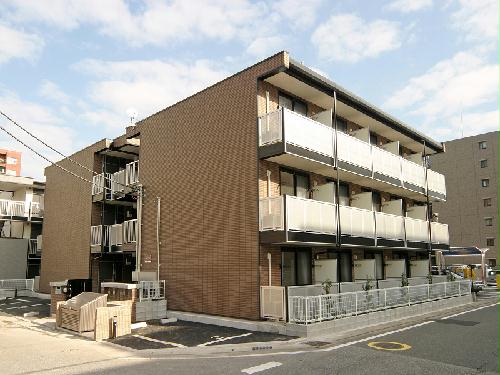 建物外観　人気のベランダ付き♪