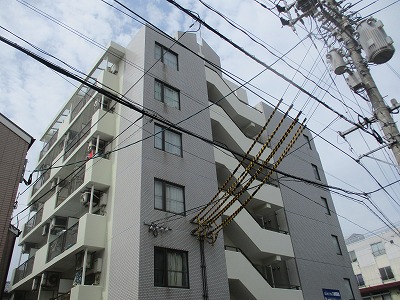 北九州市小倉北区東篠崎のマンションの建物外観