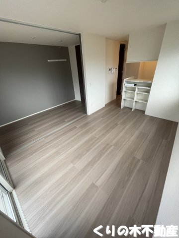 居室・リビング　反転タイプのお部屋の写真です（現況を優先致します）