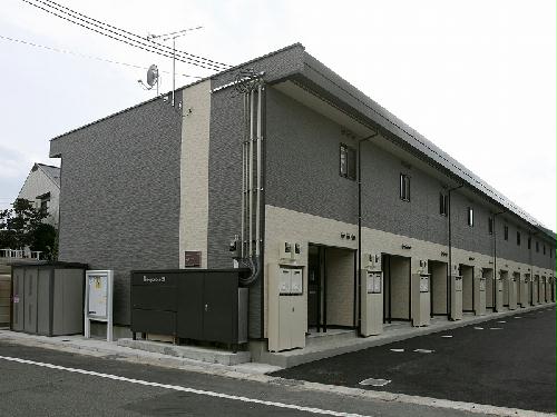 【レオパレス昭和町の建物外観】