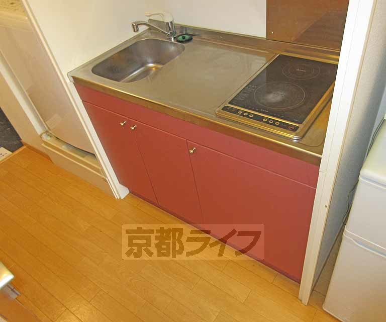 キッチン　作業スペースもあります。