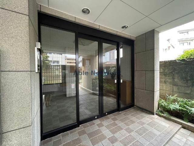 エントランス　エントランス部分