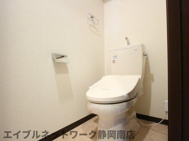 トイレ　トイレもきれいです