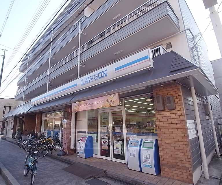 【京都市左京区田中北春菜町のアパートのコンビニ】