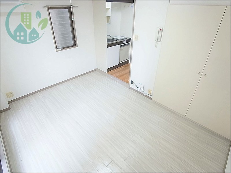 居室・リビング　レミニョン（光インターネット無料）