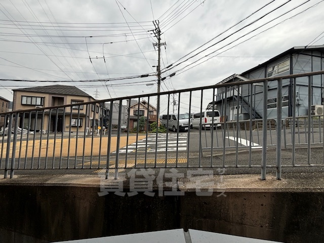 【京都市山科区大塚中溝のマンションの眺望】