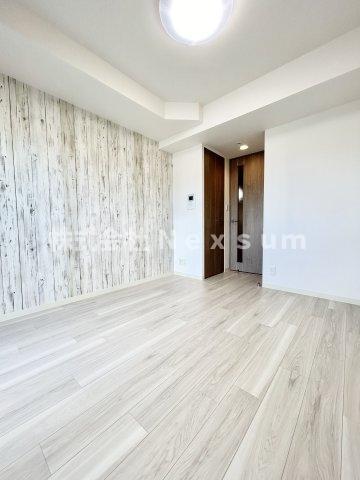 居室・リビング　こちらのリビングで趣味の時間をお楽しみください！