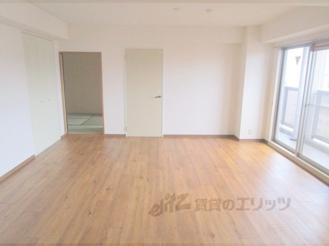 居室・リビング　リビング