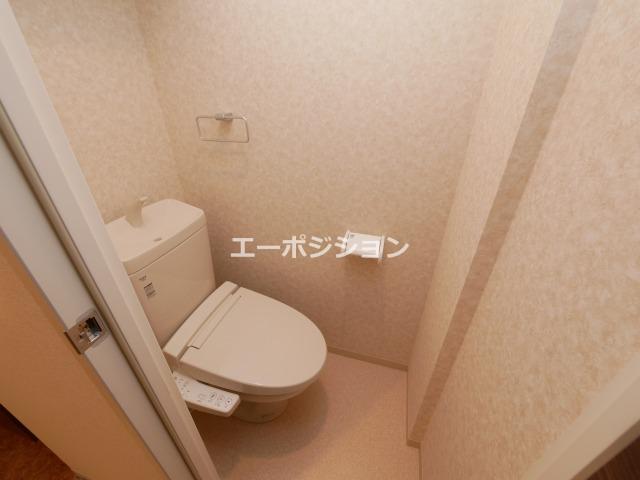 トイレ　Luxe難波西III