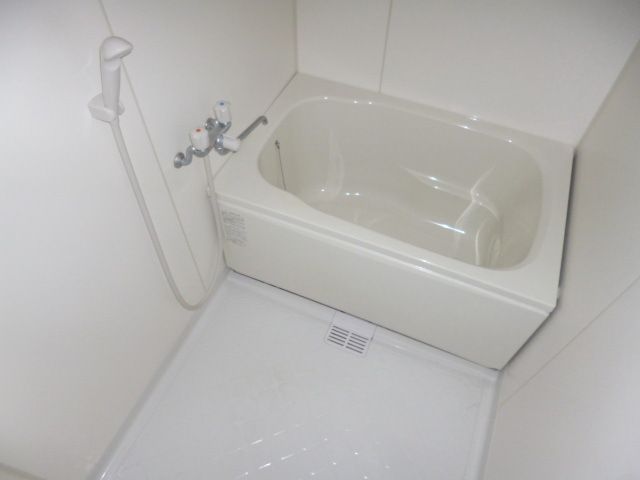 バス・シャワールーム　★お問い合わせはタウンハウジング聖蹟桜ヶ丘店まで★