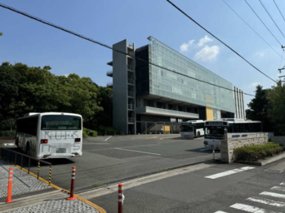 大学・短大　名古屋外国語大学　日進キャンパス（大学・短大）まで859m