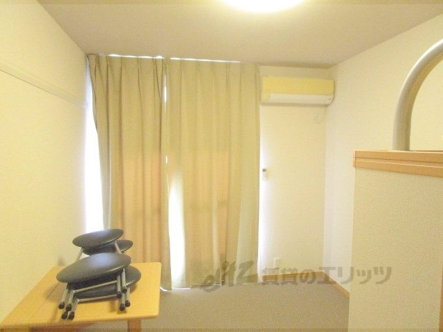 居室・リビング　洋室