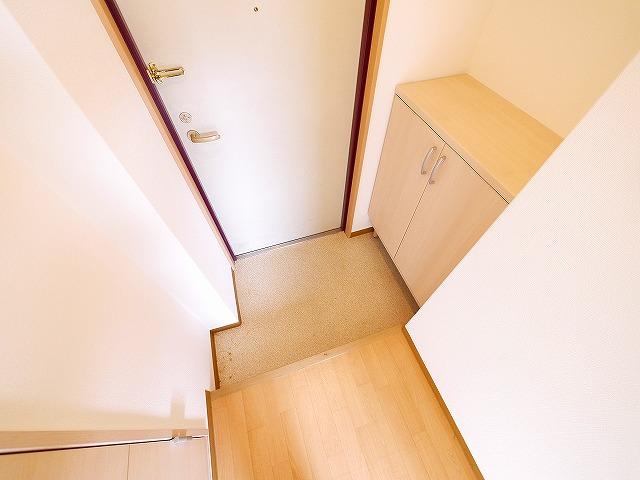 バルコニー　日当たり良好でお洗濯も快適です