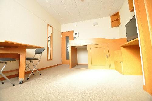 居室・リビング　2階　居室