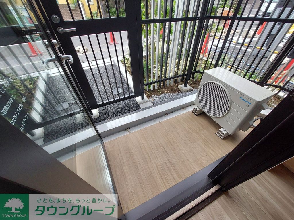 バルコニー　バルコニー