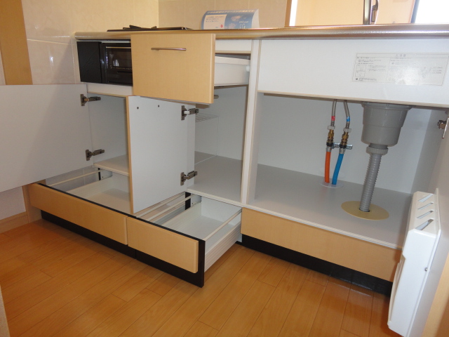 収納　キッチン収納