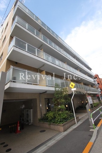 建物外観　高級感ある外観でございます