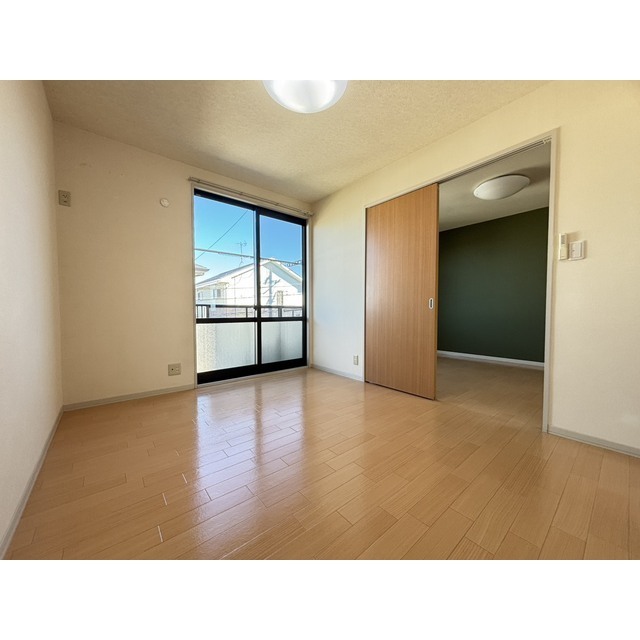 居室・リビング　リビング