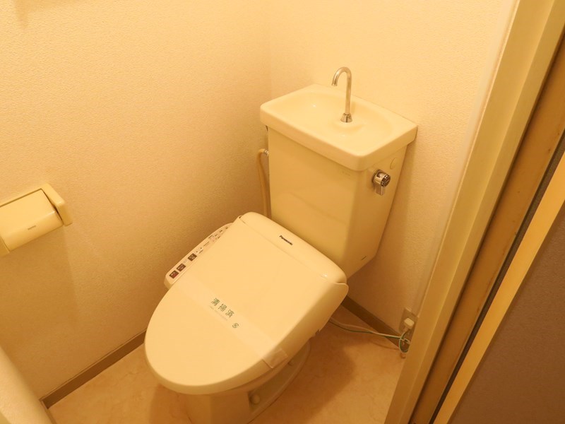 トイレ　同型タイプ