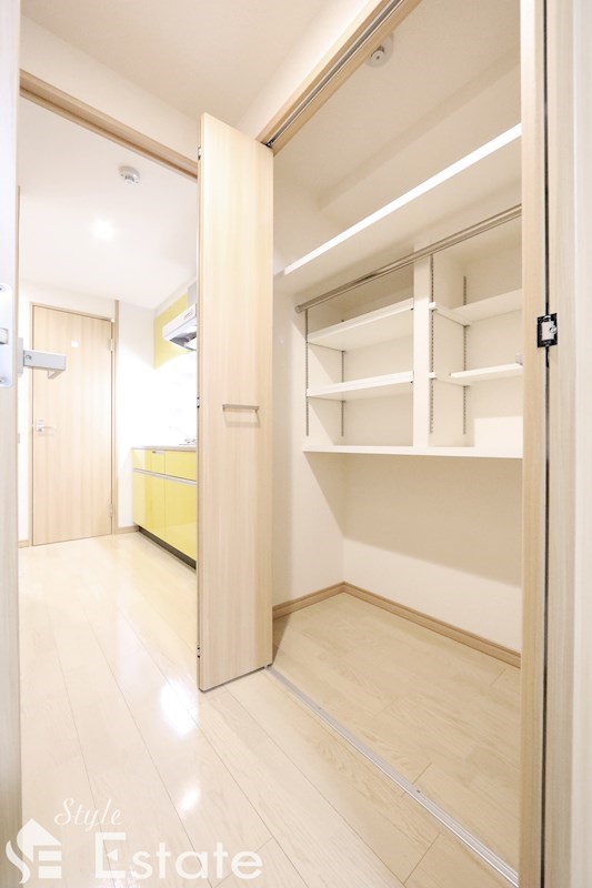 収納　クローゼット