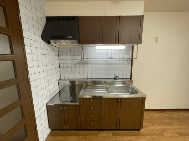 キッチン　段落ちタイプのキッチン