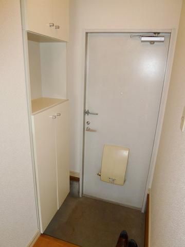 玄関　★お部屋探しは株式会社タウンハウジング東京まで★