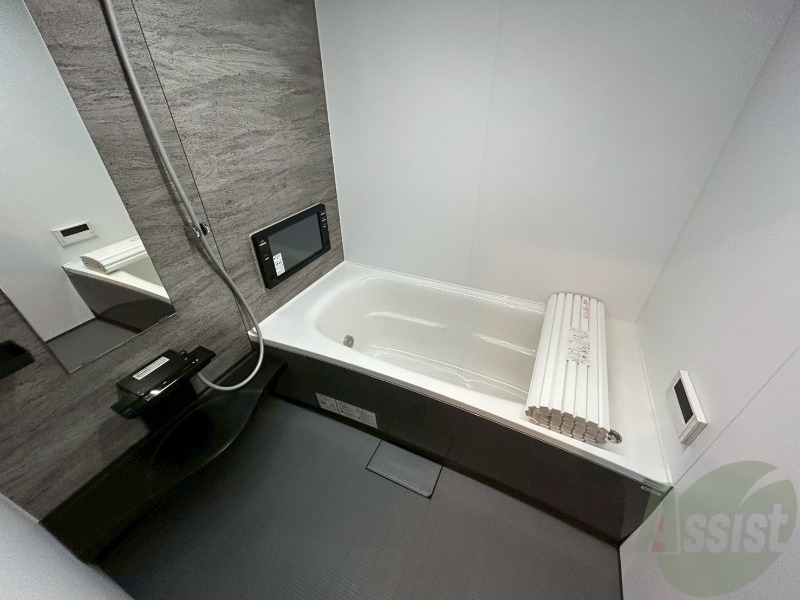 バス・シャワールーム　ユニットバスです。疲れを癒すのに欠かせませんね！