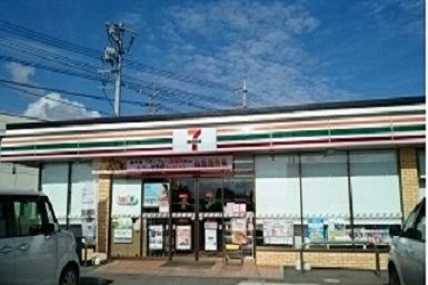 コンビニ　セブン-イレブン 黒磯中央店（コンビニ）まで550m