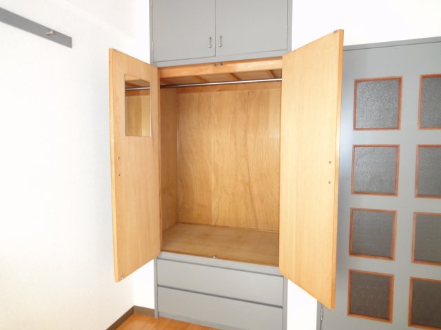 収納　同物件、別号室のものです。