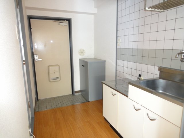 セキュリティ　同物件、別号室のものです。